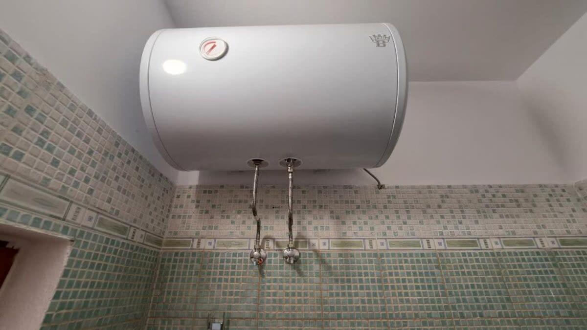 Beachside Living 662 * Golem (Tirana)